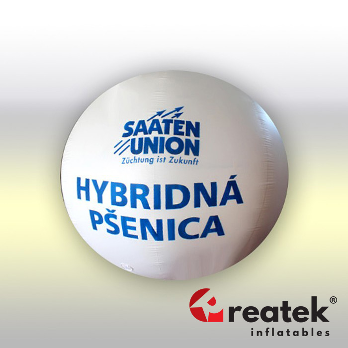 Heliový reklamní balón ve tvaru koule s průměrem 3 m a vlastním potiskem
