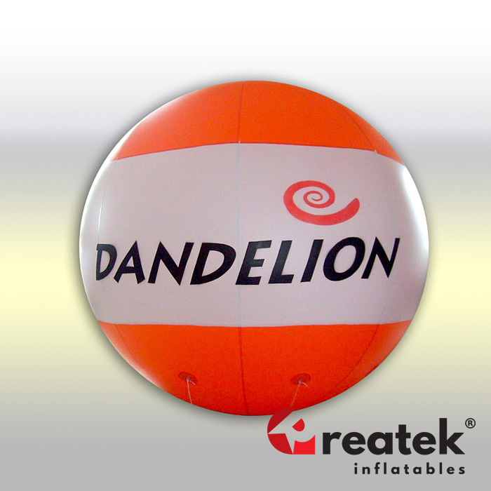 Heliový reklamní balón ve tvaru koule s průměrem 3 m a vlastním potiskem